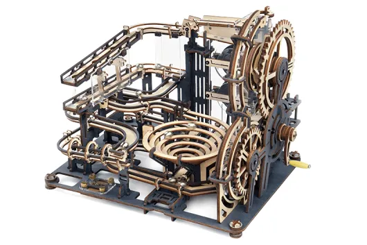 Lasercut Holzbausatz Funktionsmodell Murmelbahn mit Dualantrieb Spaceport