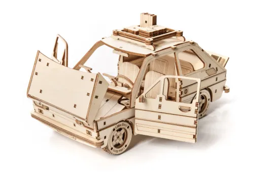 Lasercut Holzbausatz made in EU Automodell FIAT 126P - 228 Teile