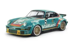 Tamiya RC Auto Porsche 934 turbo Vaillant-Kremer 50 Jahre Jubiläums-Modell 1976 – 2026 LIMITIERTE AUFLAGE mit nummerierte Plakette Bausatzmodell 1/10